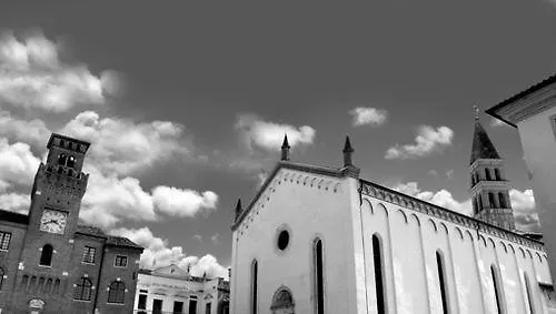 Postumia Design Hotell