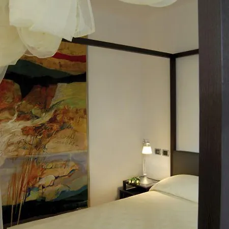 Postumia Design 4*